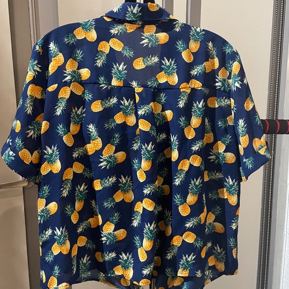🌟Lily White 🍍Tie Front Pineapple Print Short Sleeve Button Down Shirt Size L - Picture 3 of 11